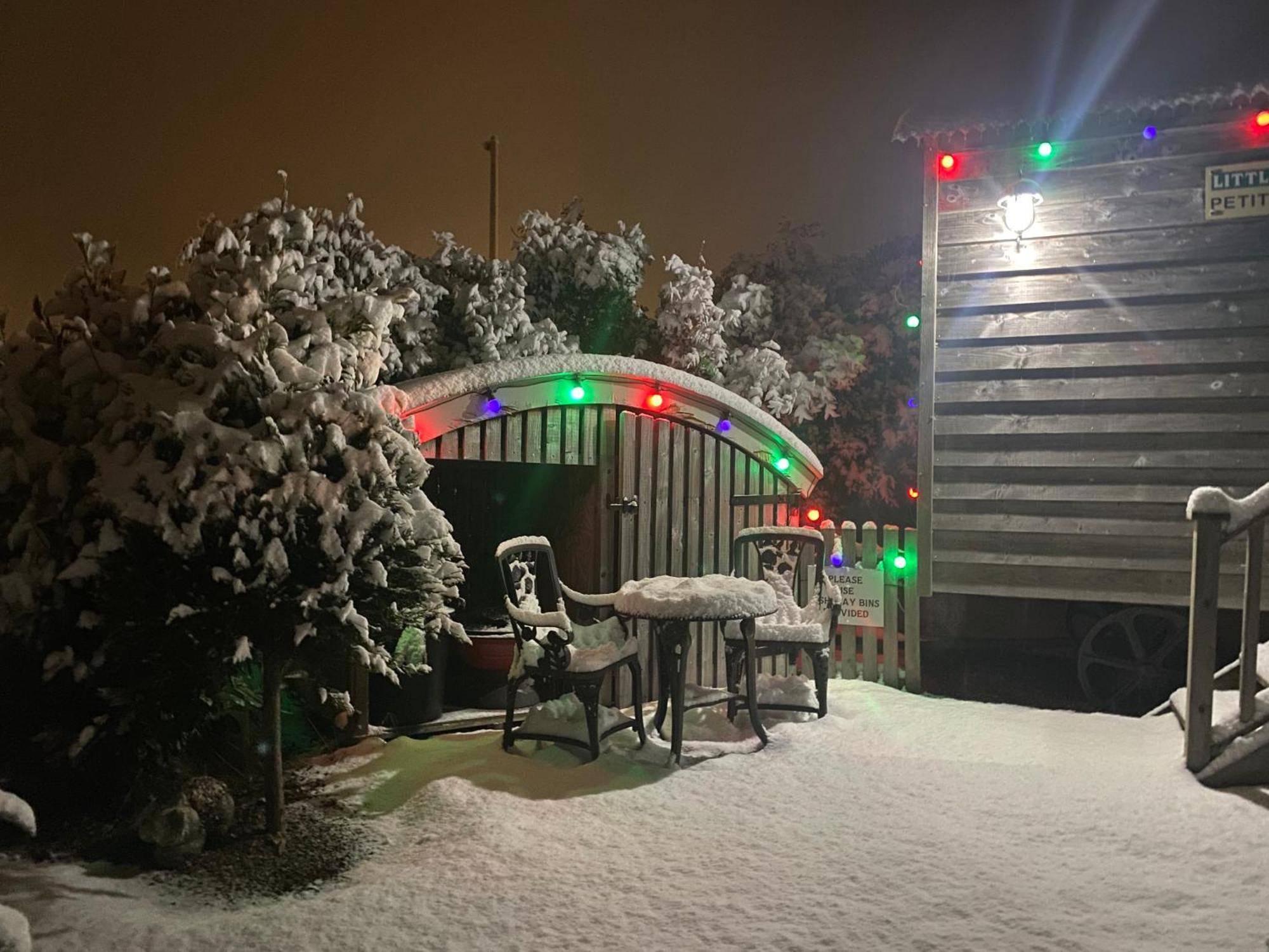 The Little John Petite Cosy Log Cabin - Sleeps 2, Great For Romantic Breaks, Couples, Single Guests, Near Sherwood Forest At Fairview Farm, Nottingham Set In 88 Acres Blidworth Exterior foto