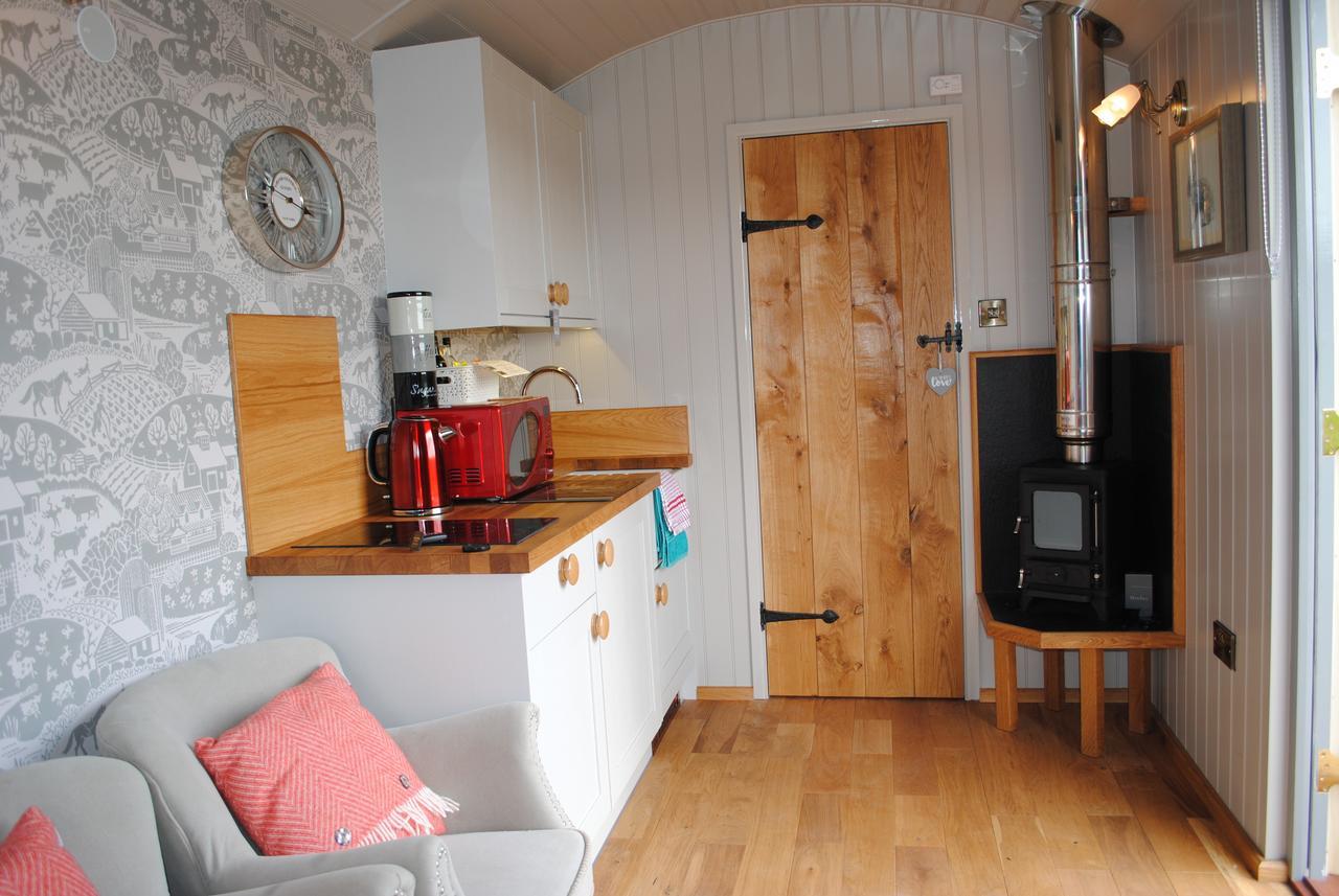 The Little John Petite Cosy Log Cabin - Sleeps 2, Great For Romantic Breaks, Couples, Single Guests, Near Sherwood Forest At Fairview Farm, Nottingham Set In 88 Acres Blidworth Exterior foto